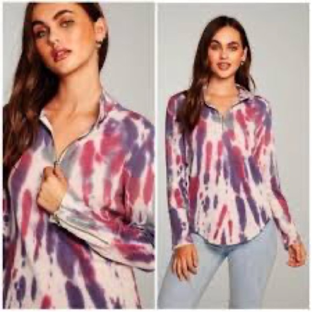 3 for $15 🦋🦋 Cha Sor tie dye 1/4 zip top